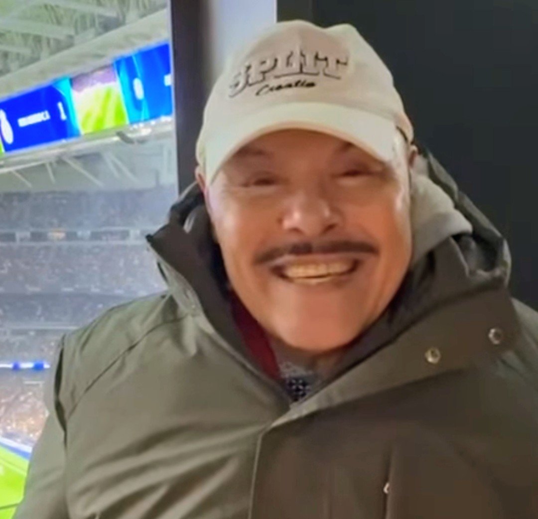 Alcalde de Catemaco presume viaje a Madrid en redes sociales