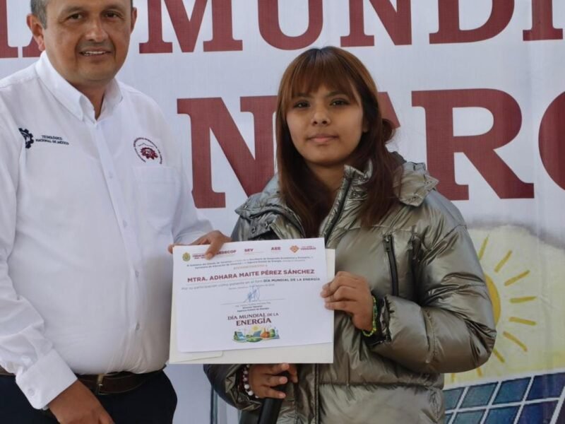 SEV reconoce a Adhara Maite, referente juvenil en ciencia y tecnología
