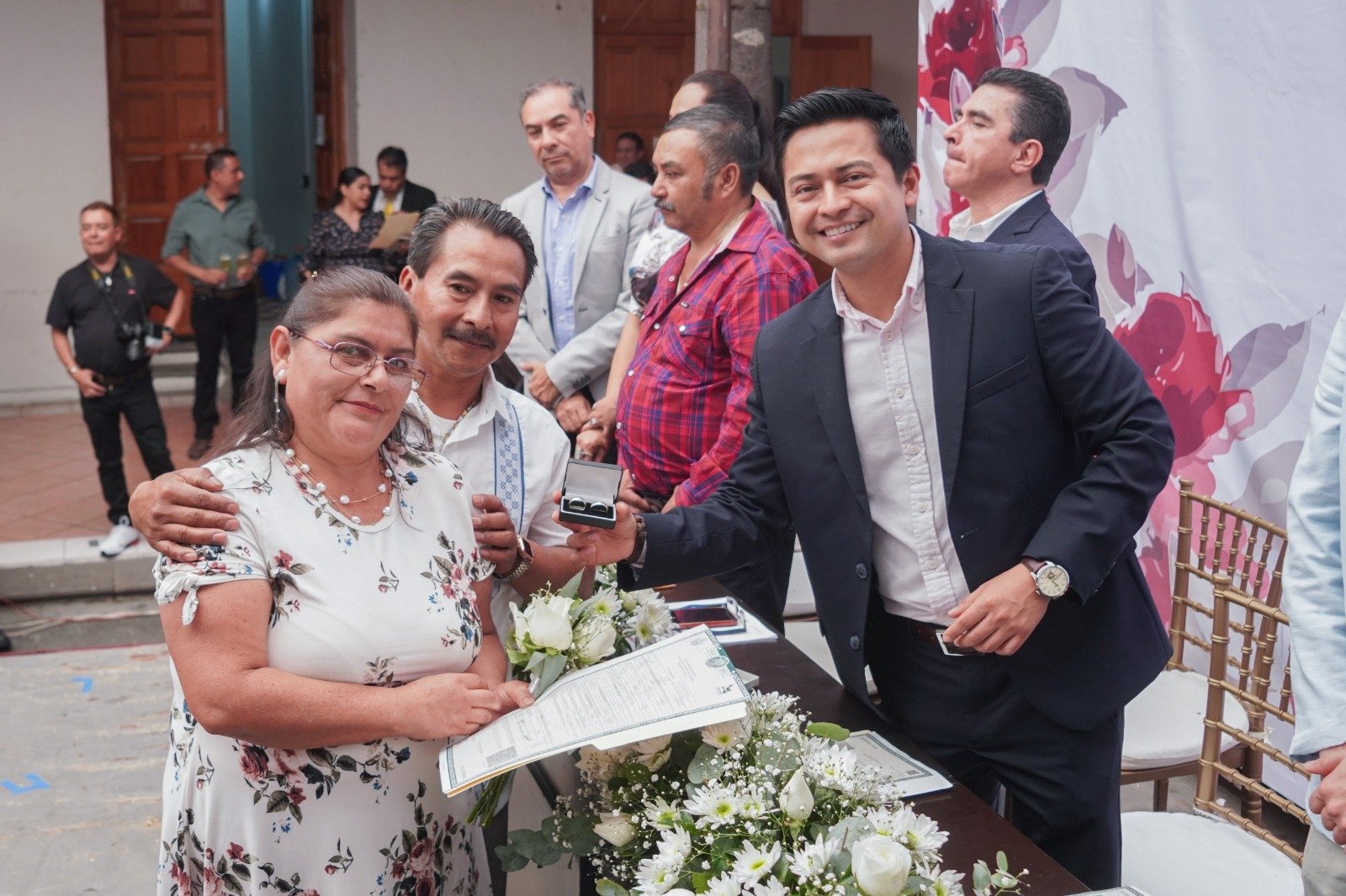 Del café de un primero de enero al “sí, acepto” en las Bodas Colectivas Coatepec 2026