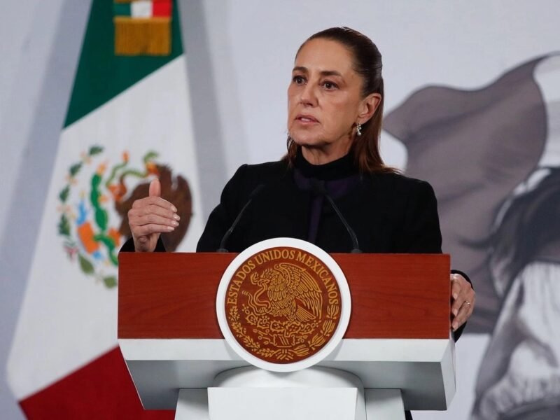 Sheinbaum revisa proyecto final de reforma electoral previo a su envío al Congreso