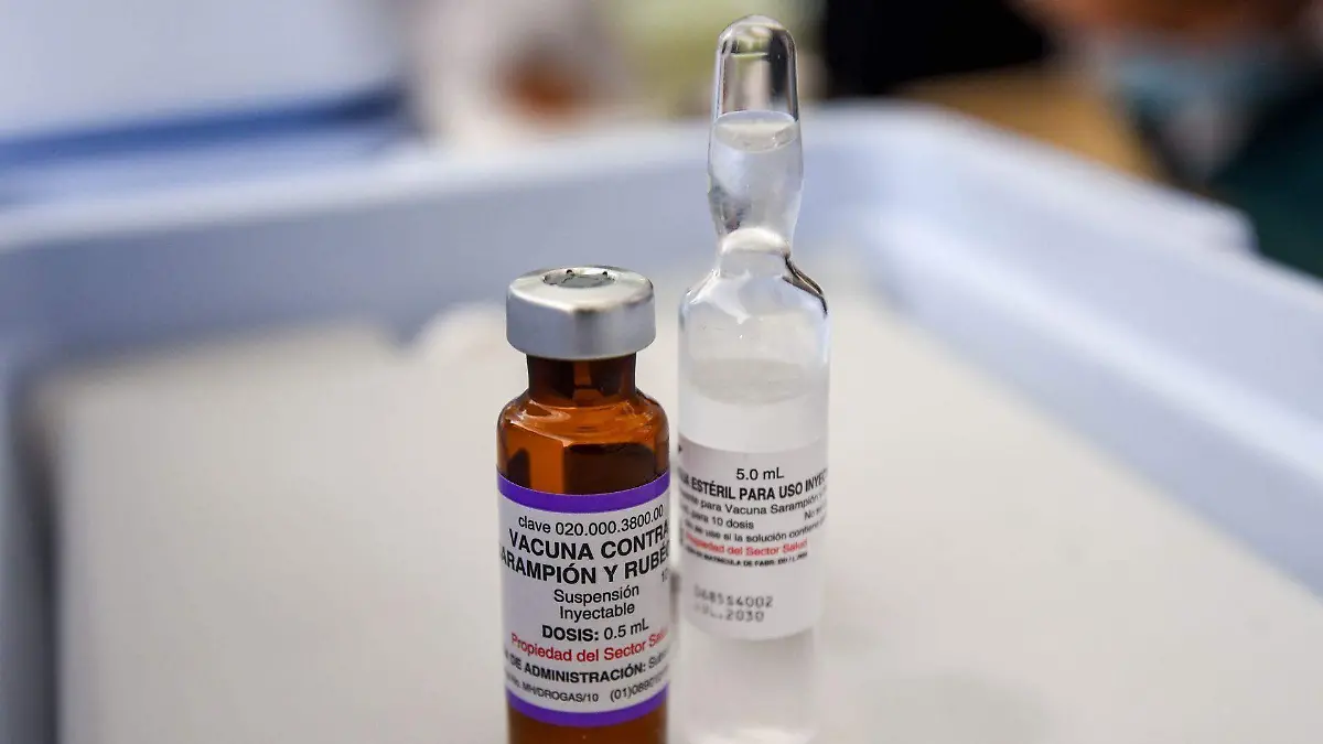 De ceguera a inflamación cerebral: cuáles son las complicaciones del sarampión