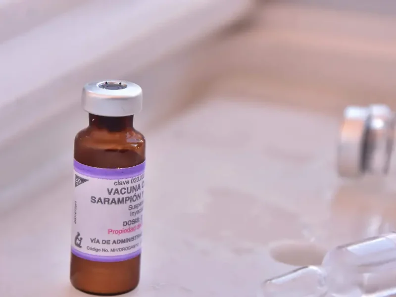 ¿Qué es la anafilaxia grave? Si padeces la reacción alérgica por el huevo no puedes vacunarte contra el sarampión