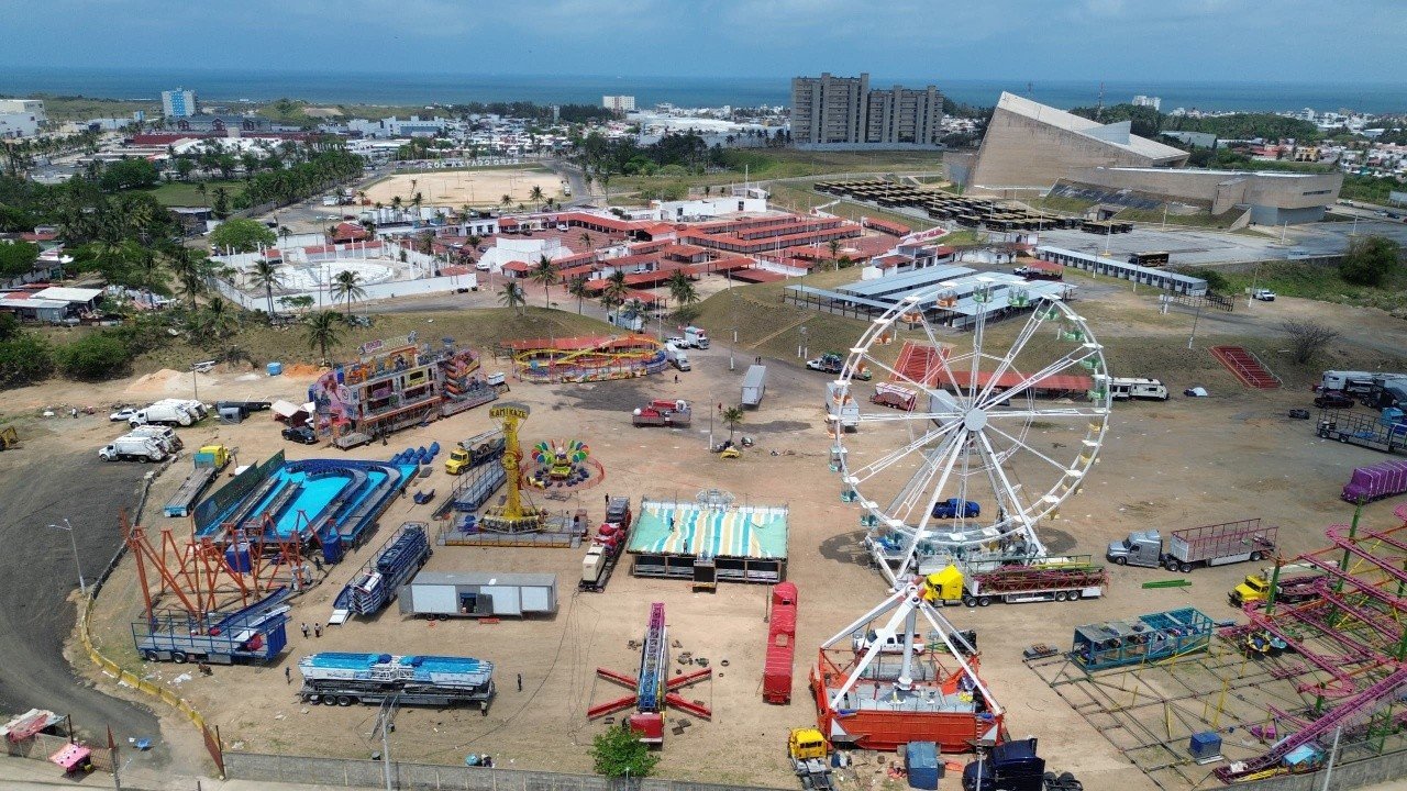 La Expo Feria Coatza 2026 está por arrancar con juegos, drones y artistas internacionales por solo 50 pesos
