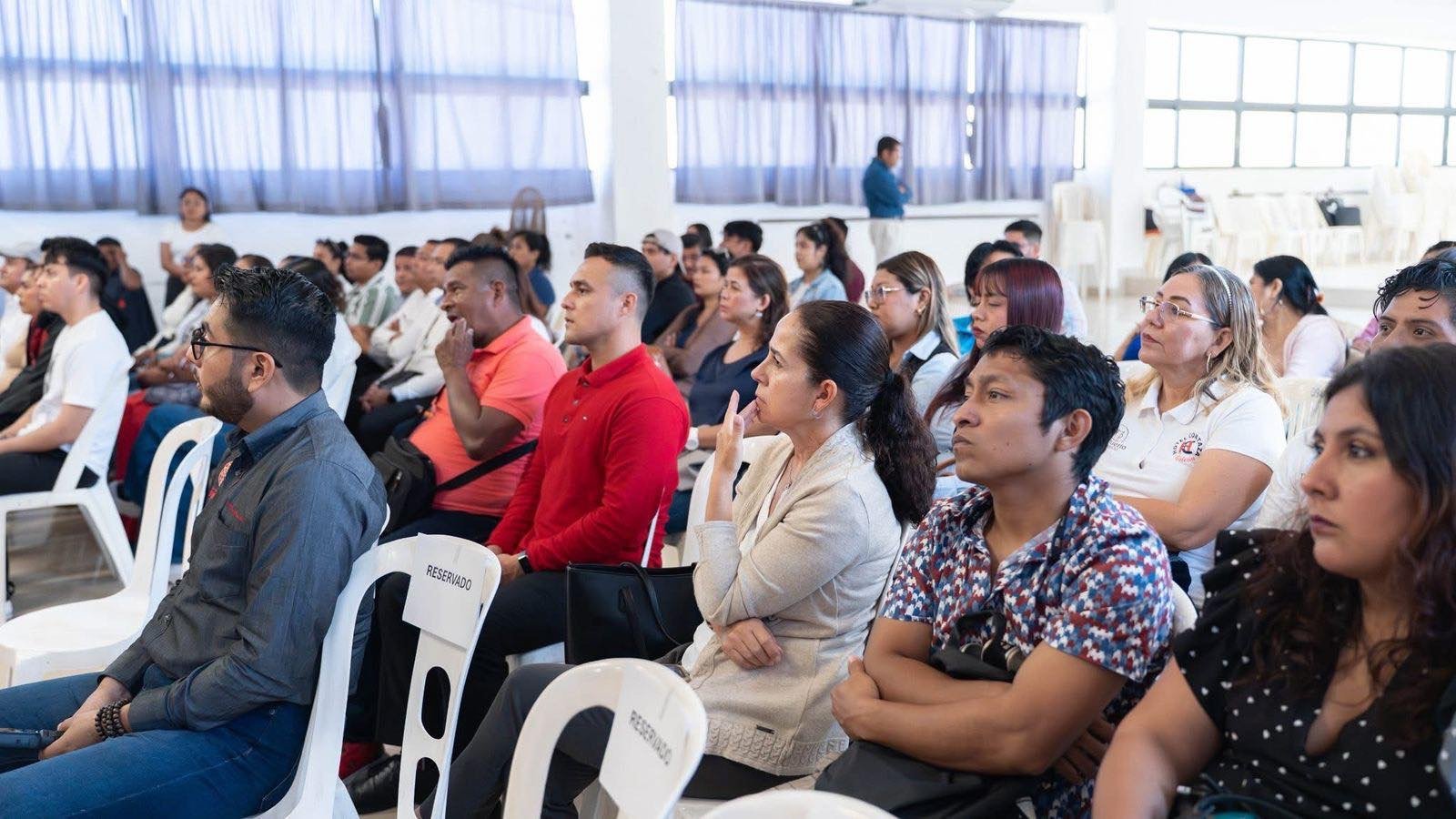 Se realiza jornada de capacitación turística en Coatzacoalcos