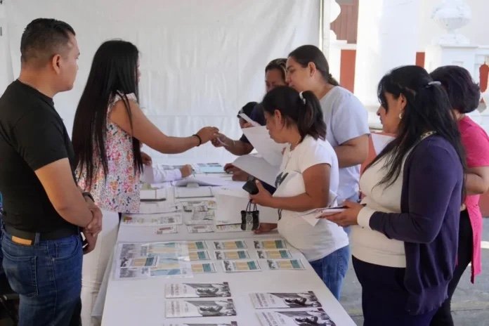 Caravana de Servicios acerca 488 oportunidades laborales a Teocelo