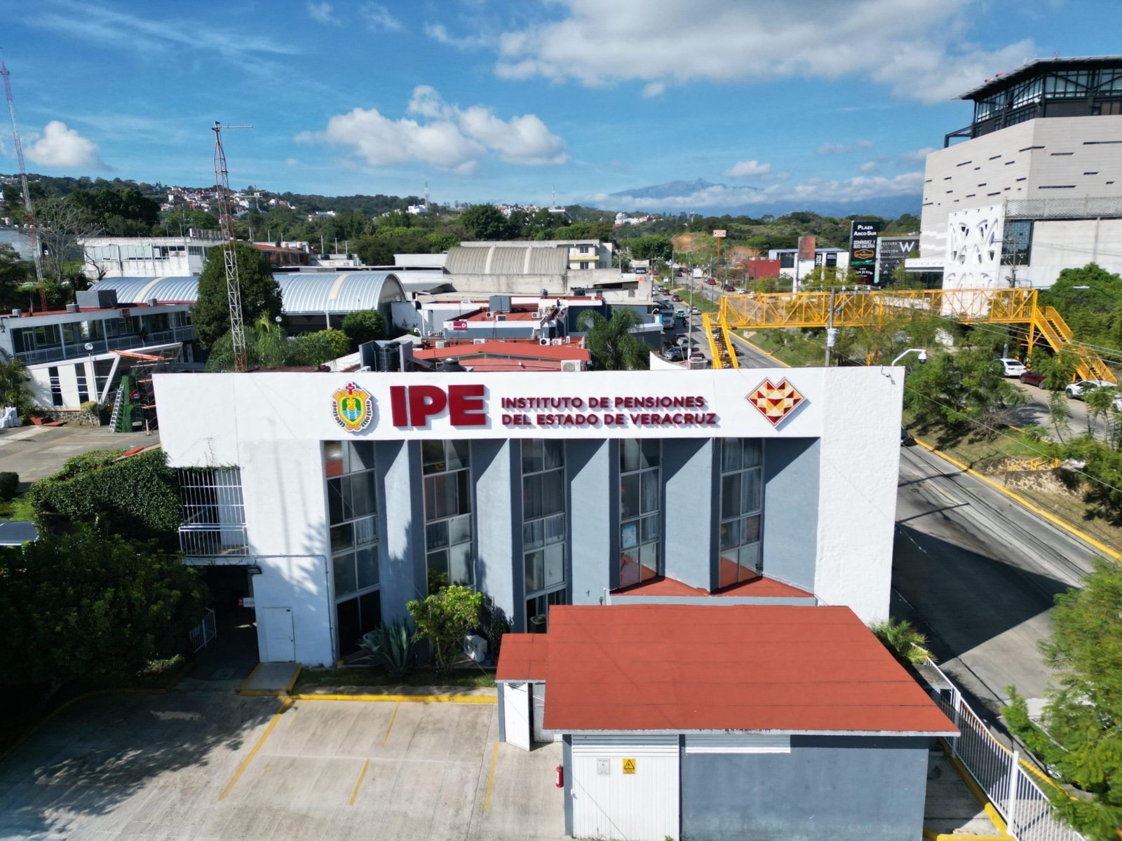 IPE, 74 años como institución clave para la seguridad social en Veracruz