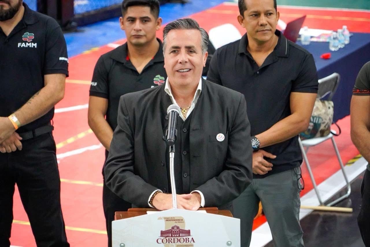 Alcalde inaugura Torneo Estatal MMA 2026; más de 350 deportistas en acción en el gimnasio El Mexicano