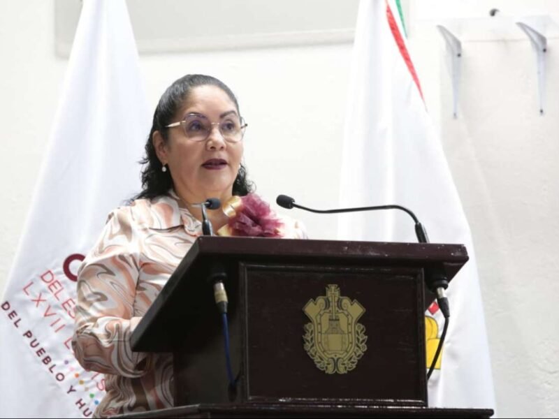 Pese a carteles sobre tiroteos en Xalapa y Coatepec, SEV asegura que clases continúan normales