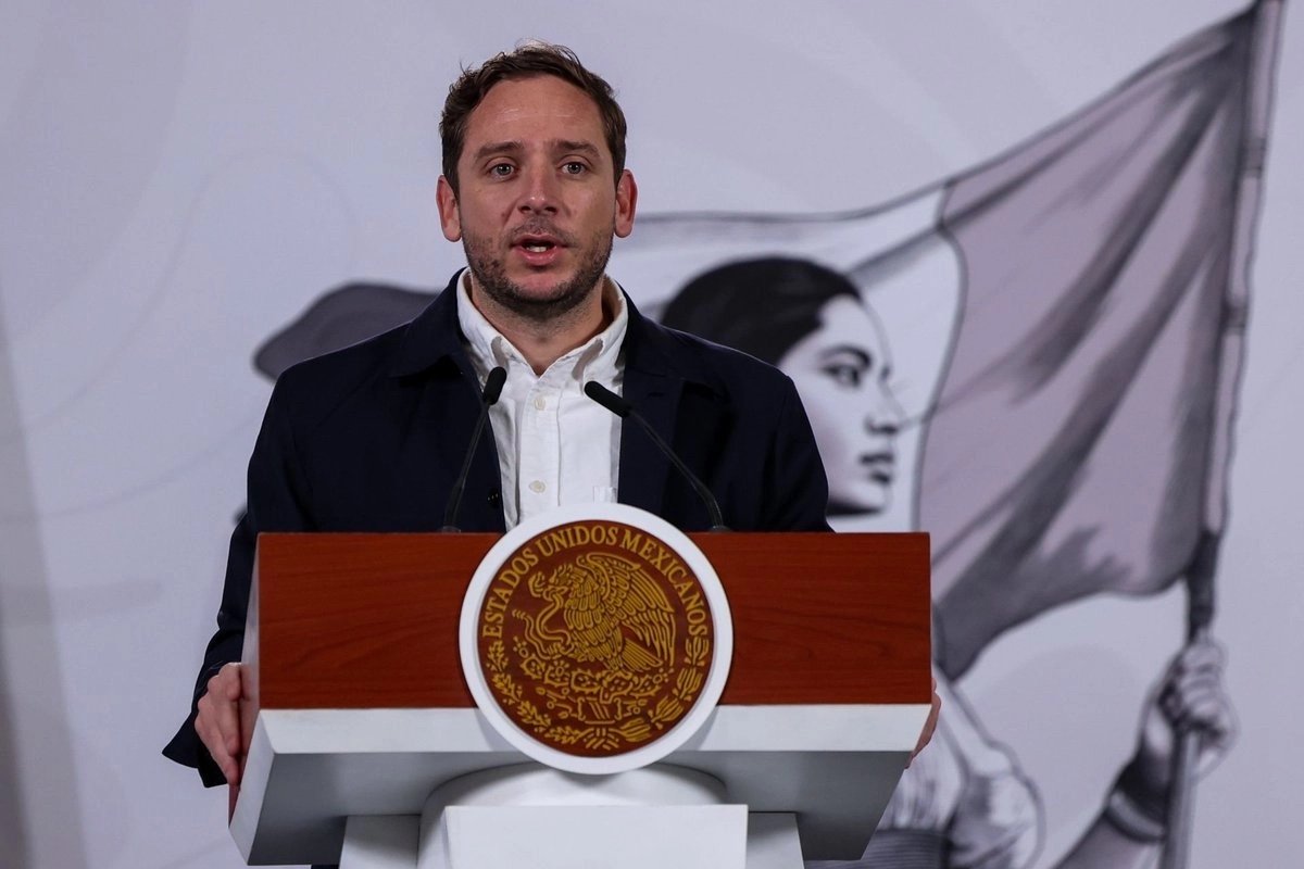 Compañías que incumplan con entrega de medicamentos no podrán participar en futuras licitaciones: Clark