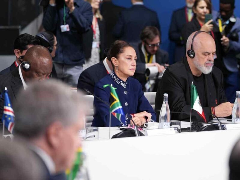 Sheinbaum propone reforestación global y no intervención en Cuba desde Barcelona