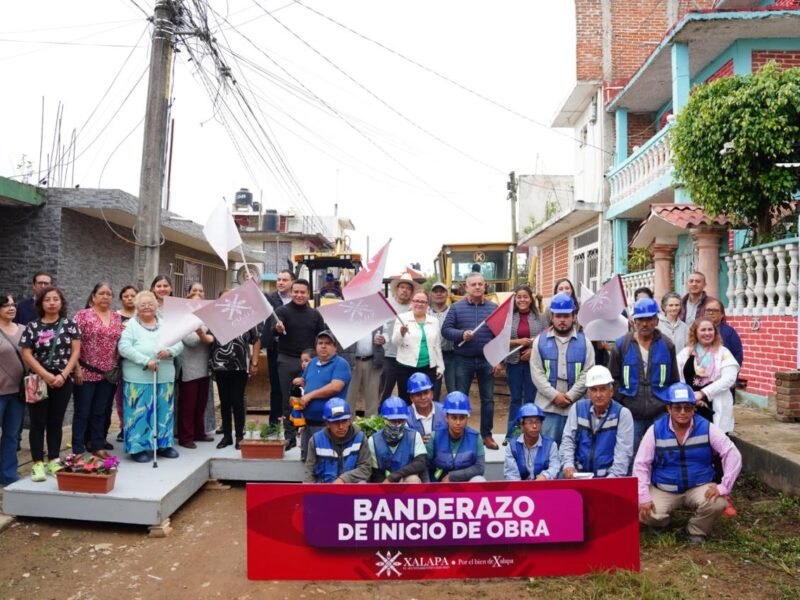 Cumple Daniela Griego a Xalapa, dio banderazo de inicio a múltiples trabajos de pavimentación