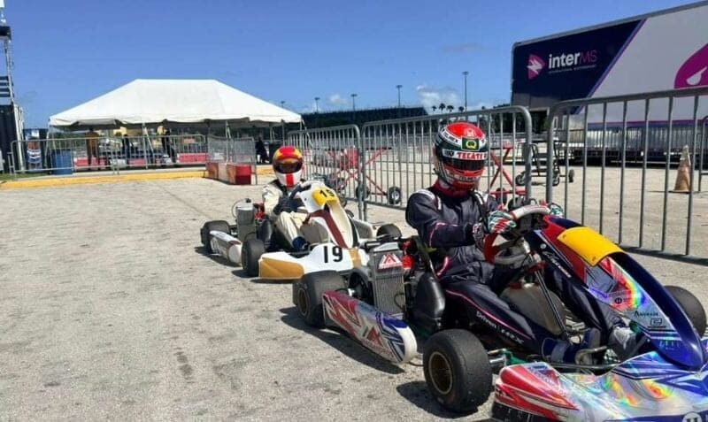 Adrián Fernández entrenó con Alessandros Racing rumbo al GP Histórico de Mónaco
