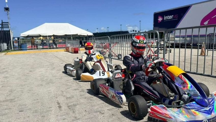 Adrián Fernández entrenó con Alessandros Racing rumbo al GP Histórico de Mónaco