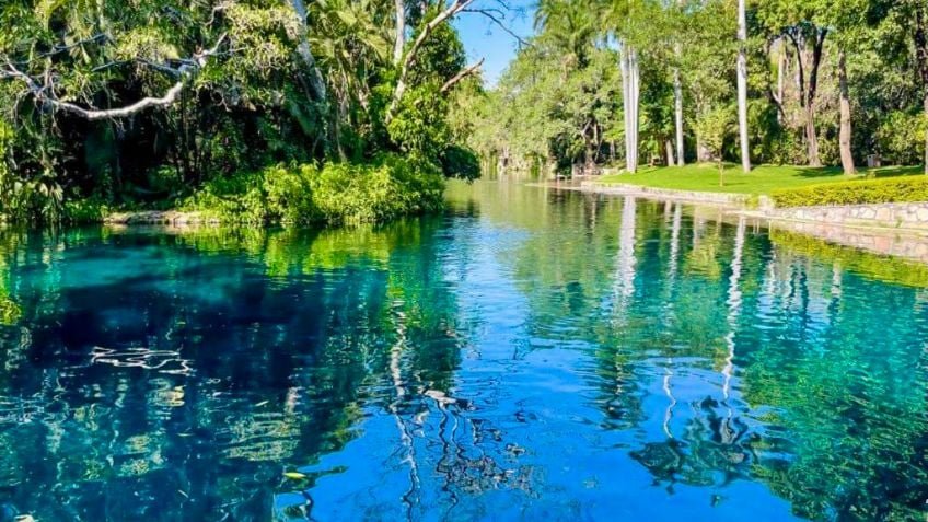 El balneario con aguas cristalinas, famoso por ser un manantial natural: ideal para descansar el puente del 1 de mayo