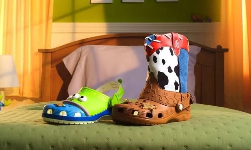 ¿Cuánto cuestan y cómo comprar los Crocs edición especial de Toy Story 5? | PRECIO