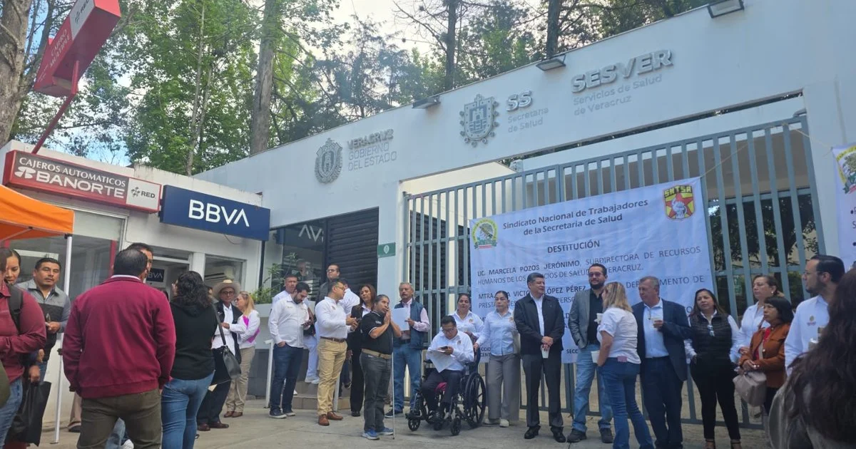 17 sindicatos de salud mantienen mesas con gobierno de Veracruz; exigen insumos y estabilidad laboral