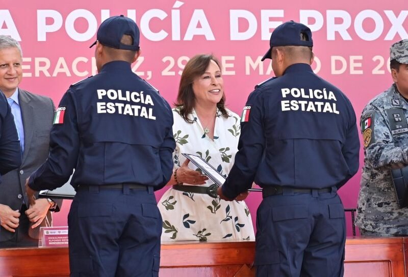 La paz se construye con policías preparados y comprometidos: Rocío Nahle