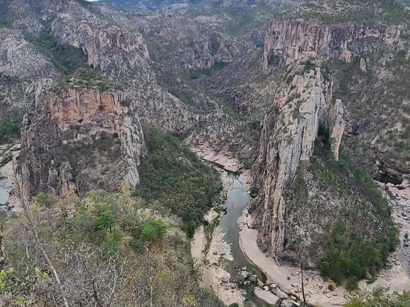 ¿La conoces? Comparten fotos de la “Doble Herradura”, una misteriosa formación rocosa en la Sierra Tarahumara