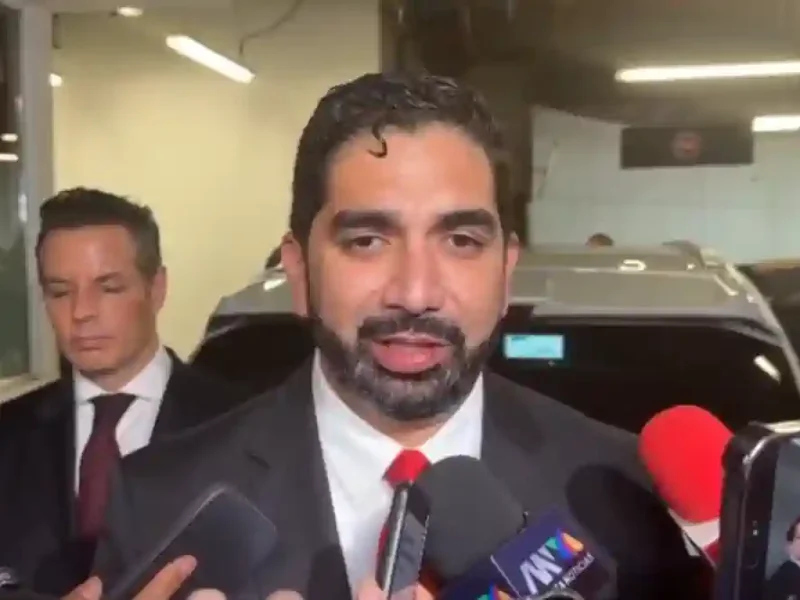 Roberto Lazzeri llama a “mantener cabeza fría” tras amenaza de Trump al T-MEC; es ratificado como embajador de México en Washington