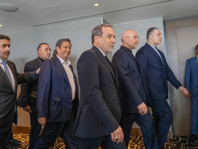 Irán abandona sede de negociaciones con EU en Suiza tras amenazas de Trump