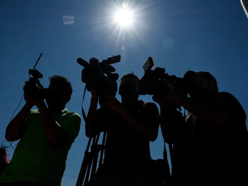 Periodismo bajo asedio: El modelo centroamericano de represión ya se replica en México