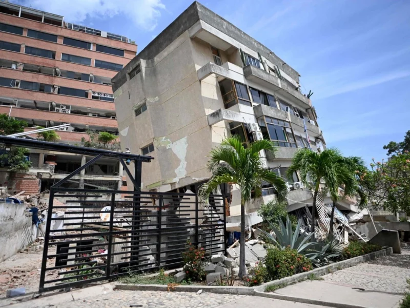 Gobierno de Venezuela reporta 32 muertos y al menos 700 heridos tras terremotos de magnitud 7.1 y 7.5