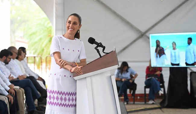 Presidenta anuncia inversión histórica de 190 mil mdp en Veracruz para recuperación de la petroquímica, obras carreteras, de agua y salud