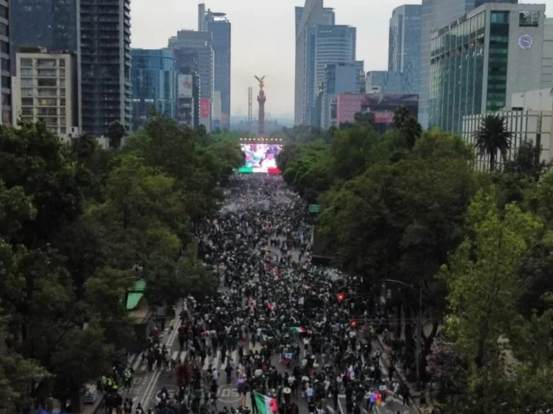 Mueren 3 personas tras festejos por triunfo de la Selección en Paseo de la Reforma