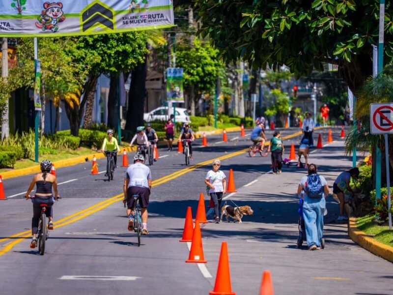 Alta asistencia de familias y sus mascotas en la segunda edición de la Ruta Recreativa “Xalapa se Mueve”
