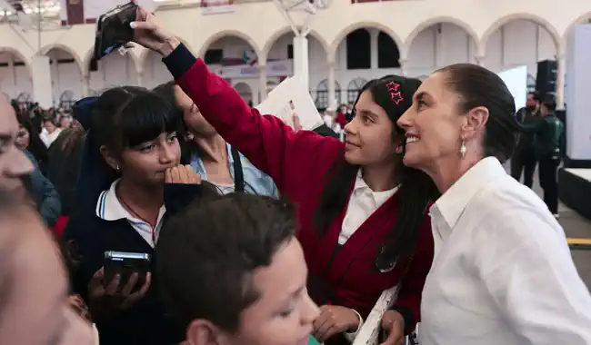 Presidenta Claudia Sheinbaum anuncia Beca Gertrudis Bocanegra para estudiantes de universidades públicas en Zacatecas