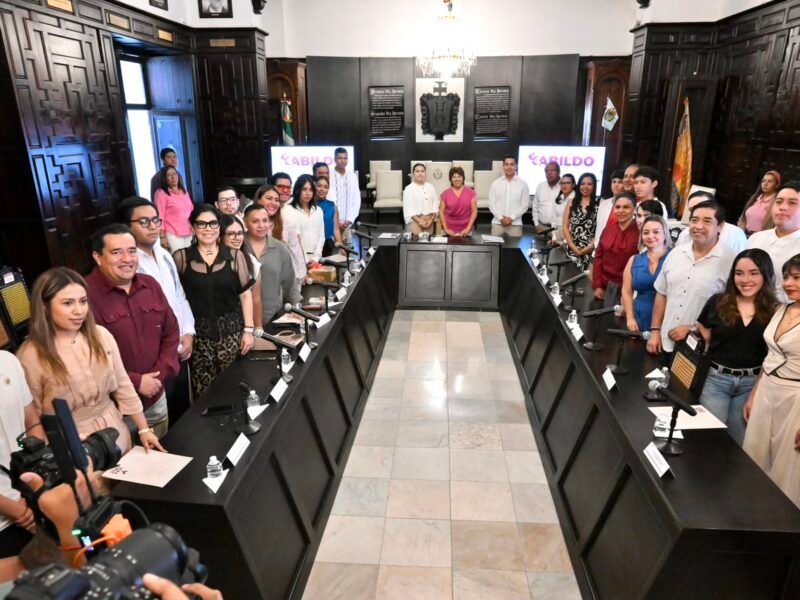 Realizan Cabildo Juvenil 2026 en el Ayuntamiento de Veracruz