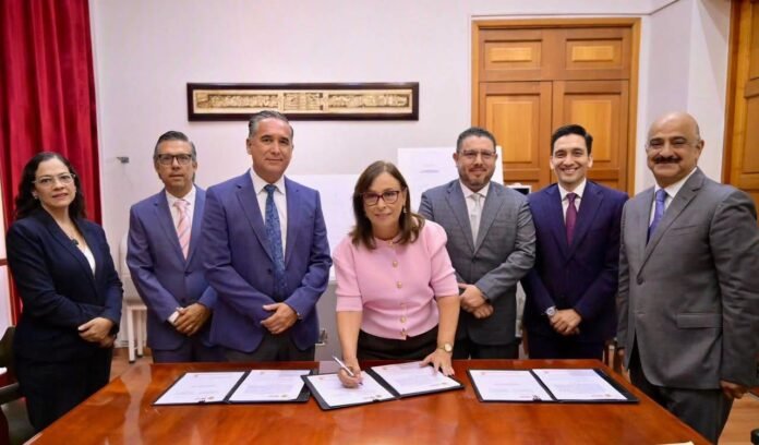Gobierno del Estado y Colegio de Notarios firman convenio para promover el Mes del Testamento