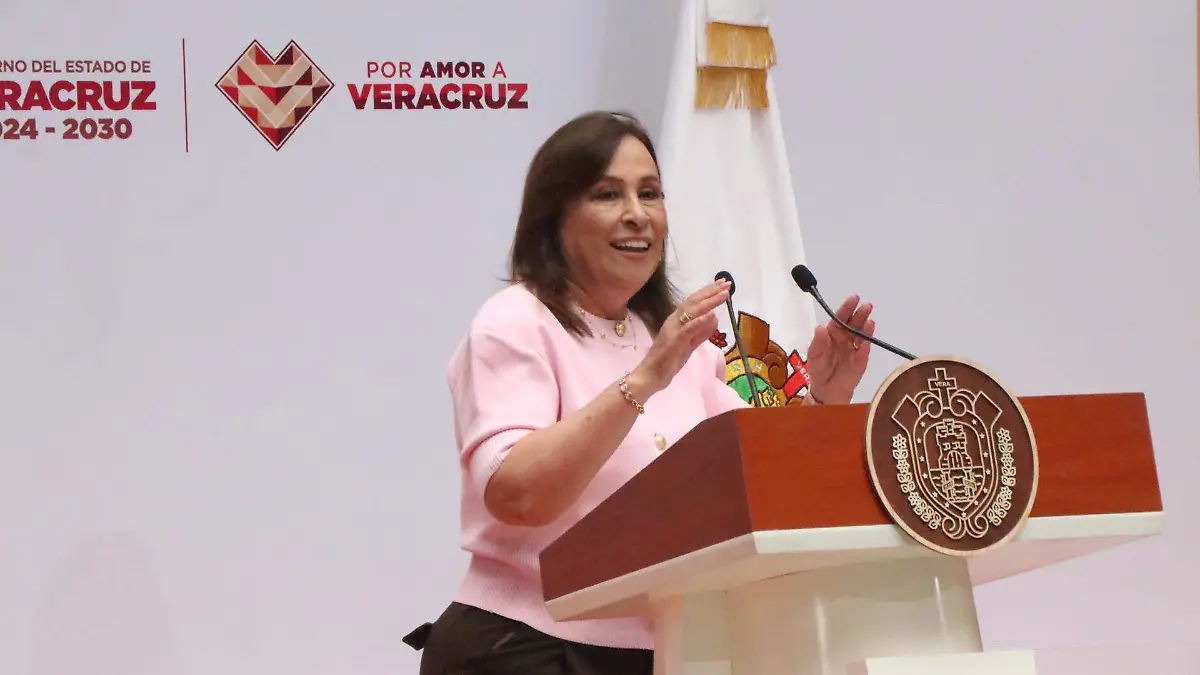 Rocío Nahle rechaza condicionamiento de pagos para inscripciones escolares