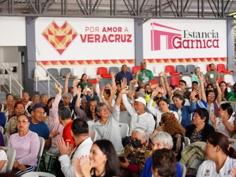DIF Xalapa fomenta bienestar, convivencia y participación de las personas adultas mayores