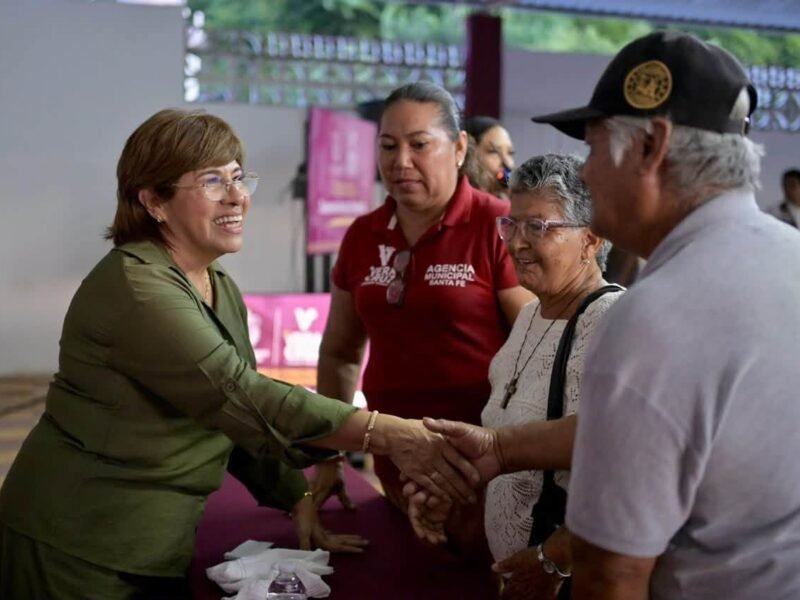 “Jueves en tu Colonia” lleva atención directa del Gobierno Municipal de Veracruz a Santa Fe