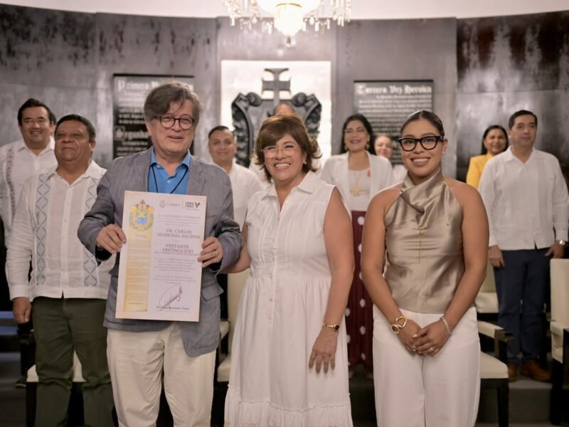 Reconoce Ayuntamiento de Veracruz a destacados historiadores internacionales