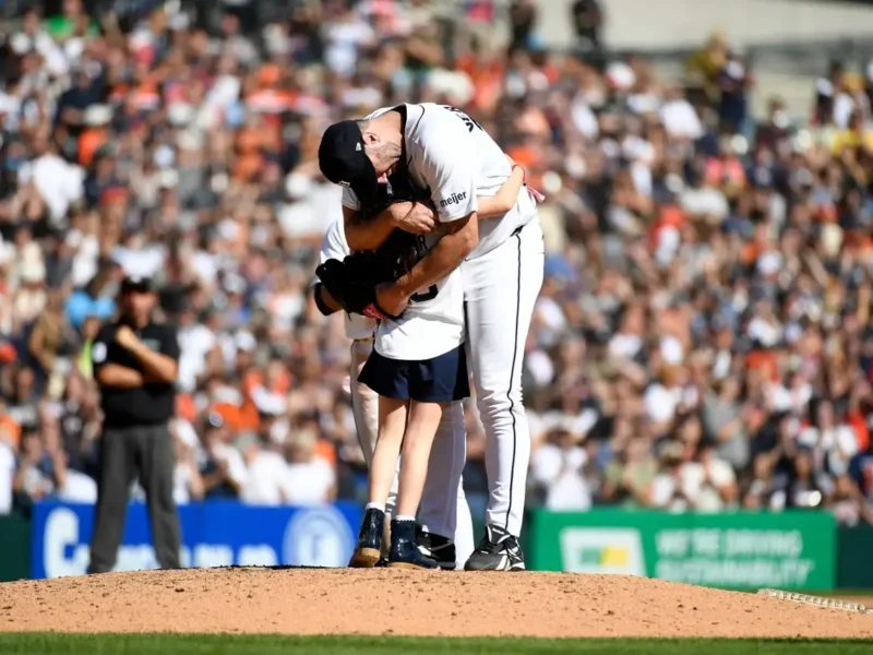 Entre lágrimas y junto a su hija, Justin Verlander pone fin a 21 temporadas en Grandes Ligas