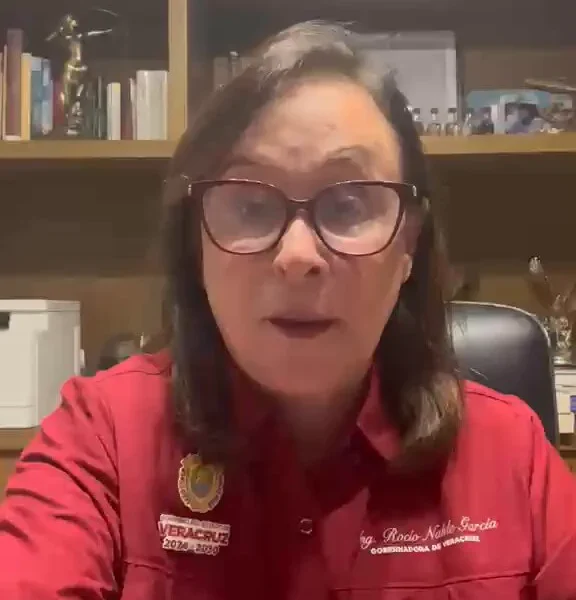 Frente Frío Número 2 mantiene en alerta a Veracruz; reportan caída de barda en Villa Allende