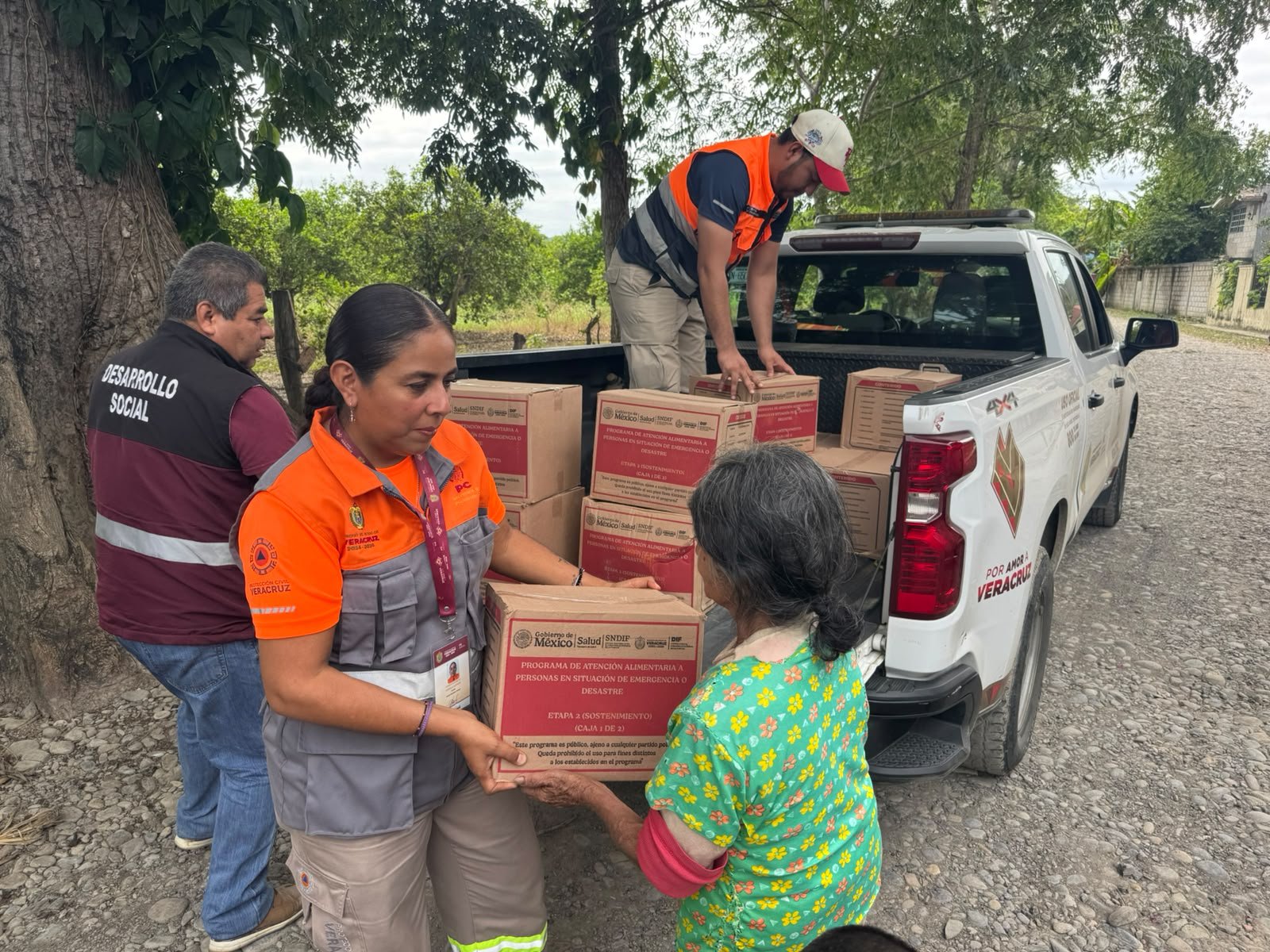 Restablecen caminos y servicios en el norte de Veracruz; avanza Fase de Recuperación