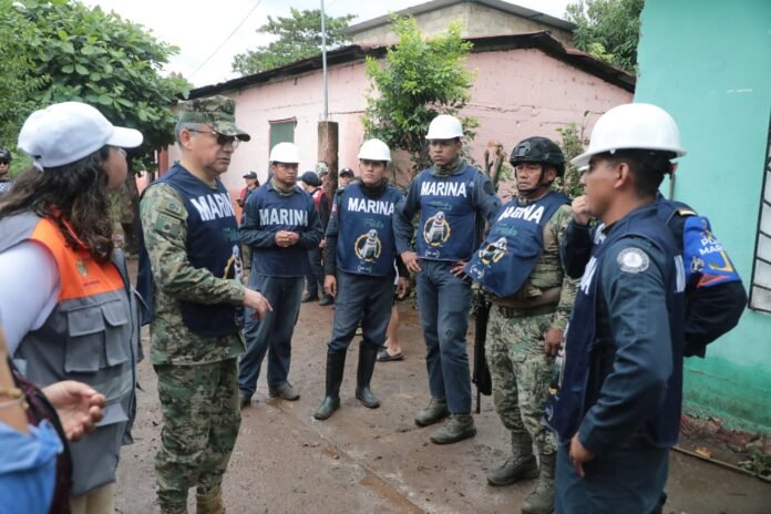 Tras evacuación preventiva, familias reciben resguardo y asistencia en Hueyapan: SPC
